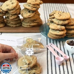 CHIMNE 1000PCS Baked with Love Stickers, 1 Inch Round White Heart Kraft Paper