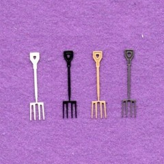 GARDEN TOOLS PITCHFORK die cuts scrapbook cards