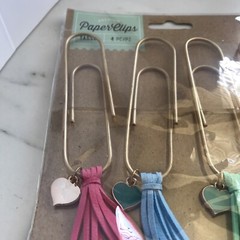 4″ Jumbo Gold Journal Paper Clips with 3″ Tassel & Heart Charm 4 Pc Set Planner