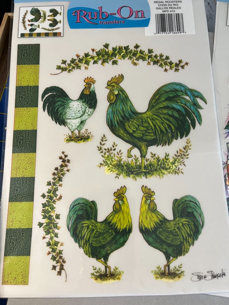 Tulip Brand Rub-On Transfer-Green Ivy & 4 Roosters-#MPD 410-NOS «Regal Roosters»
