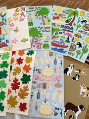 Stickopotamus Sticker 6-Ring Binder Album With 32 Stickers Pages