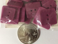 BERRY SQUARES ULTRA-THIN BUTTONS(24pc)Making Memories•Asst. Sizes 3/8″-7/8″