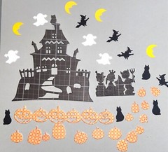 30 pc.* HAUNTED HOUSE * MINI SHAPES * PUMPKIN * WITCH MOON * HALLOWEEN DIE CUTS