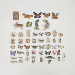 251PCS Vintage Scrapbook Supplies Pack, Scrapbooking Paper and Stickers Ephemera
