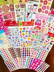Themed Valentine’s Love Lot, 581 Stickers School Party Cards Kids Teens Teachers