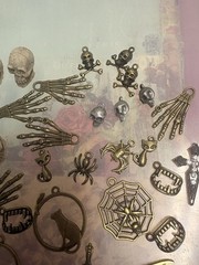 ***LOT OF SKULL AND GOTH EMBELLISHMENTS FOR MIXED MEDIA/SCRAPBOOK ART/JEWELRY***