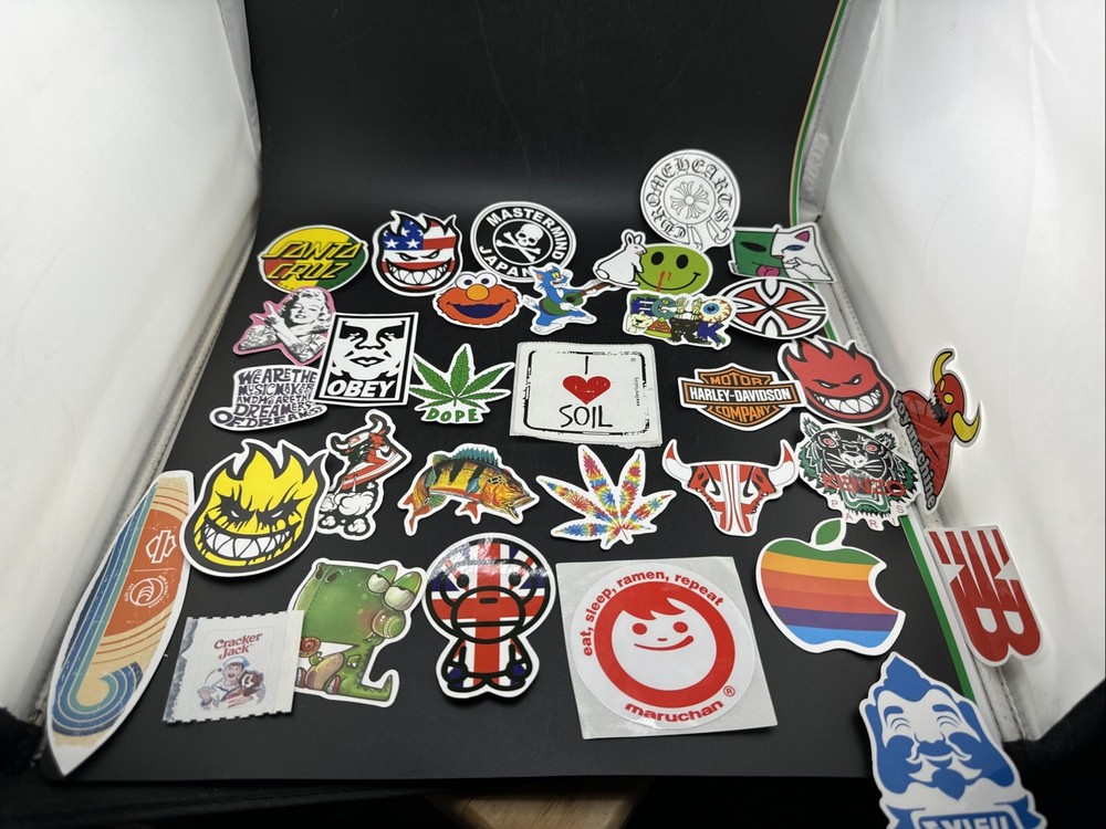 Set Of 32 Back To School Stickers, Sports, Advertising 💥Lot 2