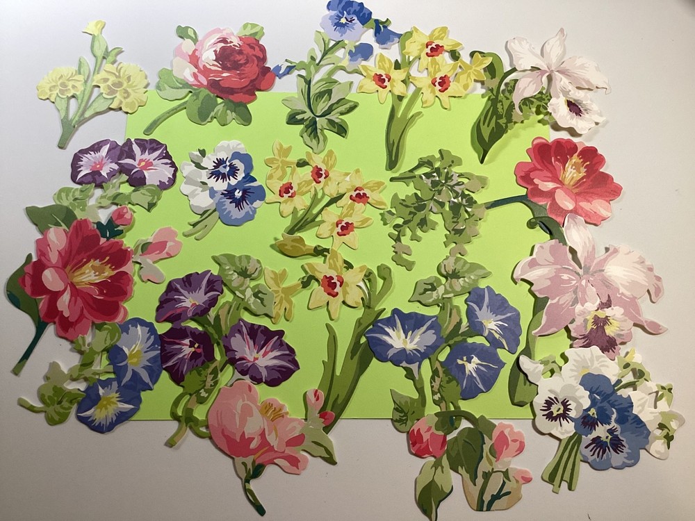 Anna Griffin Large Flower Embellishments 20 Pieces