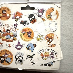 Hello Kitty & Friends HALLOWEEN STICKER BOOK