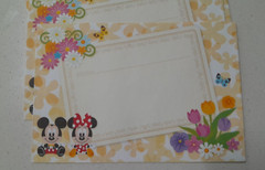 NEW TOKYO DISNEYLAND DISNEY STATIONARY SET PAPERS AND MATCHING ENVELOPES