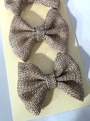 Recollections Signature Fabric Bows Embellishments – BURLAP – 4pcs