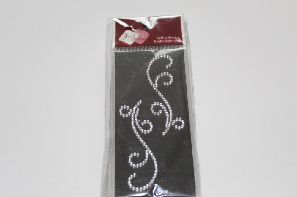 ZVA Creative Self Adhesive Crystals – Symmetrical C Clear Crystals CRW02CA 105