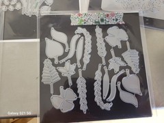 METAL DIES ~ Cut Paper Card Art Crafting ~ FLORAL PLANT ~ Lot of 15 ~ GUC! (J)
