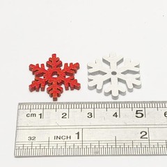 Chenkou Craft 100pcs Mix Styles Colors Snowflake Wood Buttons for Sewing and …