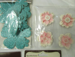 RECOLLECTIONS WOOD CRAFT FLOWERS & RHINESTONES 15 CT LOT NWT #14 CR32