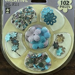 2 Creative Kits Flower Brad Embellishment Hot Off The Press Scrapbooking Cards