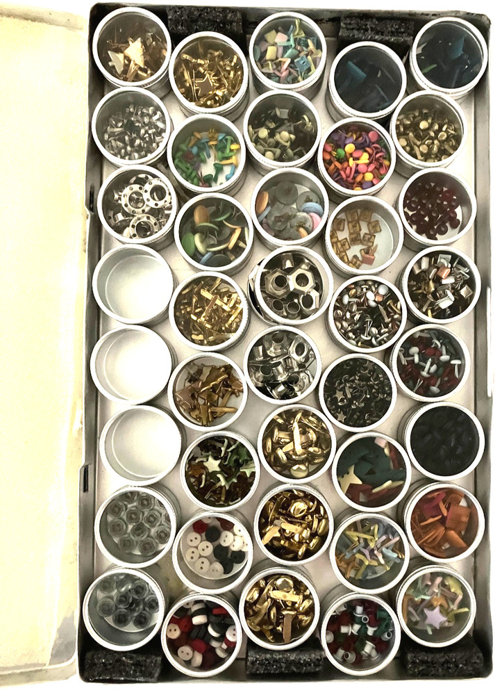 #2 – METAL CASE w/ 40 CONTAINERS – SCRAPBOOKING EMBELLISHMENTS – EYELETS,BRADS++