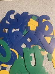 Lot Of 4” Jumbo Letters And Numbers – Green, Yellow, Gold & Blue (A8)