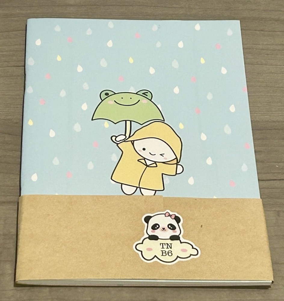 New Happie Scrappie x OMWL Collab Green Frog Munchkin TN B6 Dot Grid Notebook