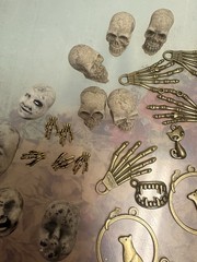 ***LOT OF SKULL AND GOTH EMBELLISHMENTS FOR MIXED MEDIA/SCRAPBOOK ART/JEWELRY***