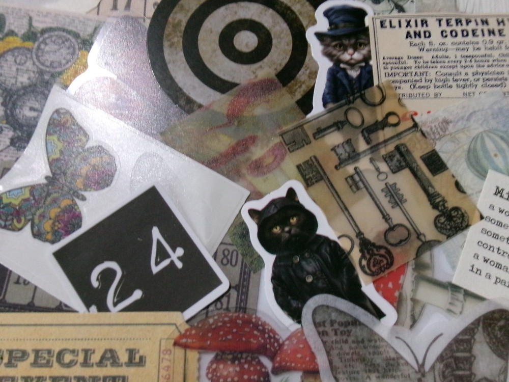 50+ PIECES MYSTERY LOT EPHEMERA JUNK JOURNAL
