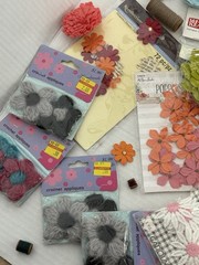 MixCraft Flower Embellishment Lot Paper Felt Fabric Crochet Appliques Scrapbook