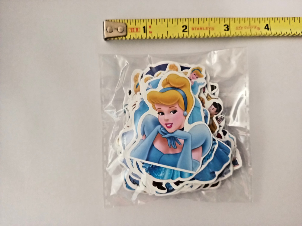 CINDERELLA-STICKERS-50 STICKERS-UNBRANDED-NEXT DAY FREE SHIPPING