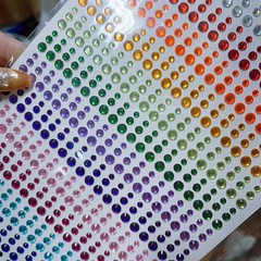 CraftbuddyUS 900pcs 3mm/4mm/5mm MIXED Self Adhesive Rhinestone Gems, Craft DIY