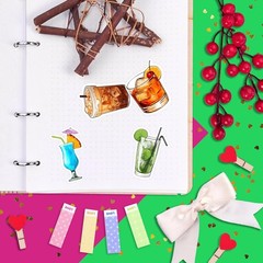 Waterproof Vinyl Cocktail Stickers for Bottles & Laptops, 5.8×4.13 in