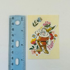 VINTAGE STICKERS The Disney Store Snow White Characters SLEEPY DOC DOPEY BASHFUL