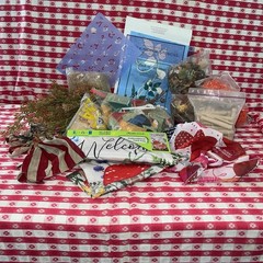 MISC. ARTS & CRAFTS SUPPLIES – Mixed Lot
