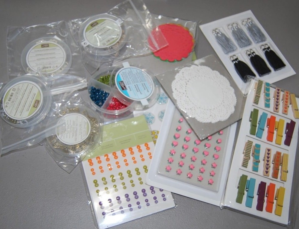 Stampin Up Buttons Paper Clip Enamel Shapes Sequins Trinkets & Embellishments &