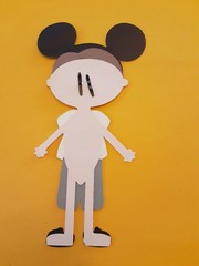 Disneyland Kid mickey mouse ears die-cut 7.5″