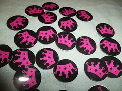 NEW PRE CUT ONE INCH PINK CROWN BOTTLE CAP IMAGES $5 FOR 30 FREE SHIP