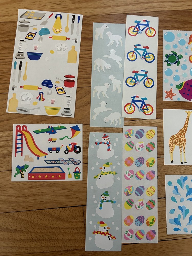 Mrs Grossman’s Lot of 14 animals and activities **MADE IN THE USA**