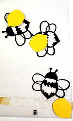 Deluxe Designs Bumble Bees Laser Cut 3D DIY Scrapbook Embellishments 2″x1.75″