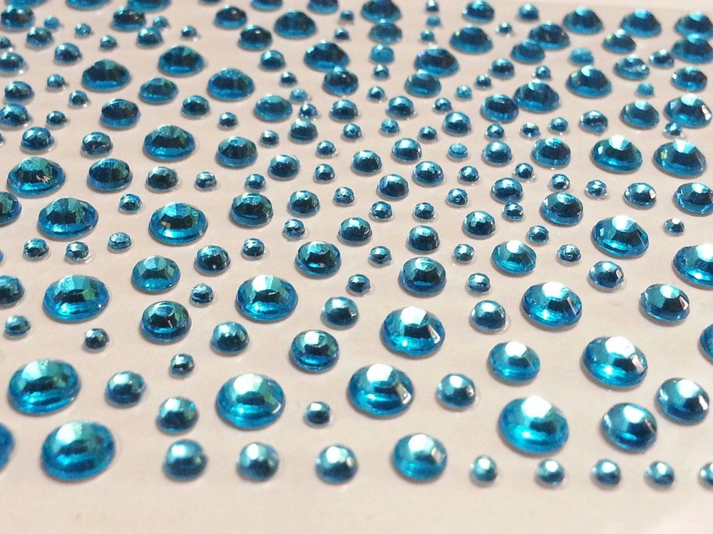 CraftbuddyUS 325pcs Turquoise Self Adhesive Diamante Rhinestone Gems, 2mm to 5mm