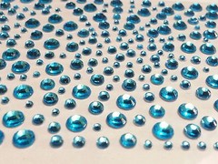 CraftbuddyUS 325pcs Turquoise Self Adhesive Diamante Rhinestone Gems, 2mm to 5mm
