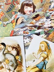 Alice In Wonderland Junk Journal Scrapbook Kit 20 Vintage Themed Pictures #WA2