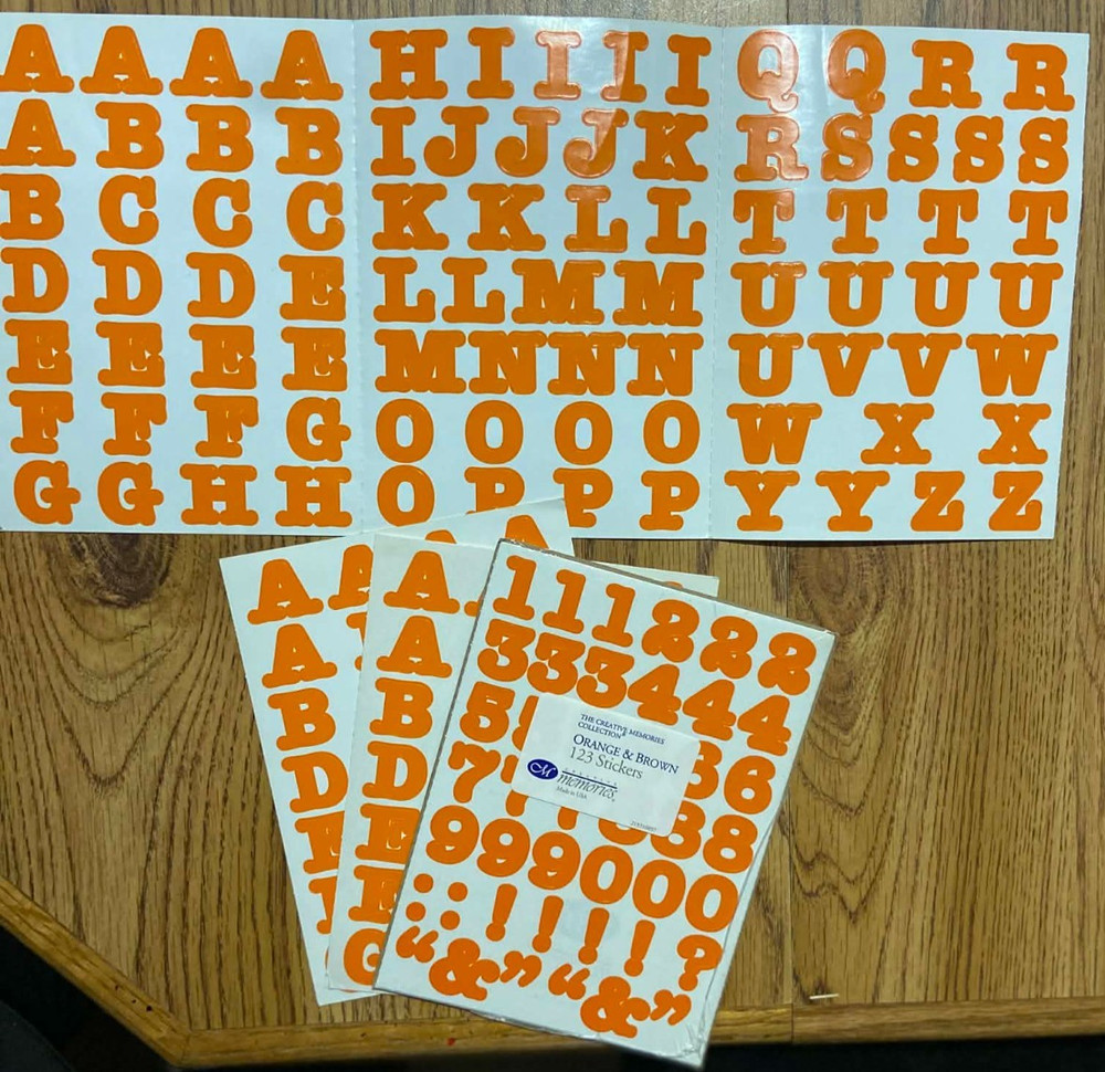 CM070 – CREATIVE MEMORIES ALPHABET ABC/123 STICKERS, 3/4″ ORANGE,BROWN, 15sheets