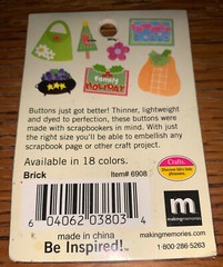 BRICK RED CIRCLE ULTRA-THIN BUTTONS(24pc)Making Memories Assorted Sizes 3/8-7/8″