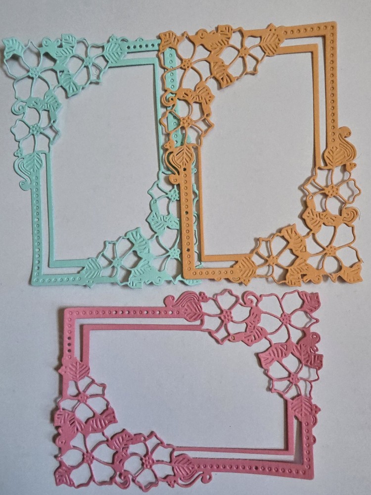 3pcs. Flowers cardstock Die cut fancy frames 3 7/8″×5″.
