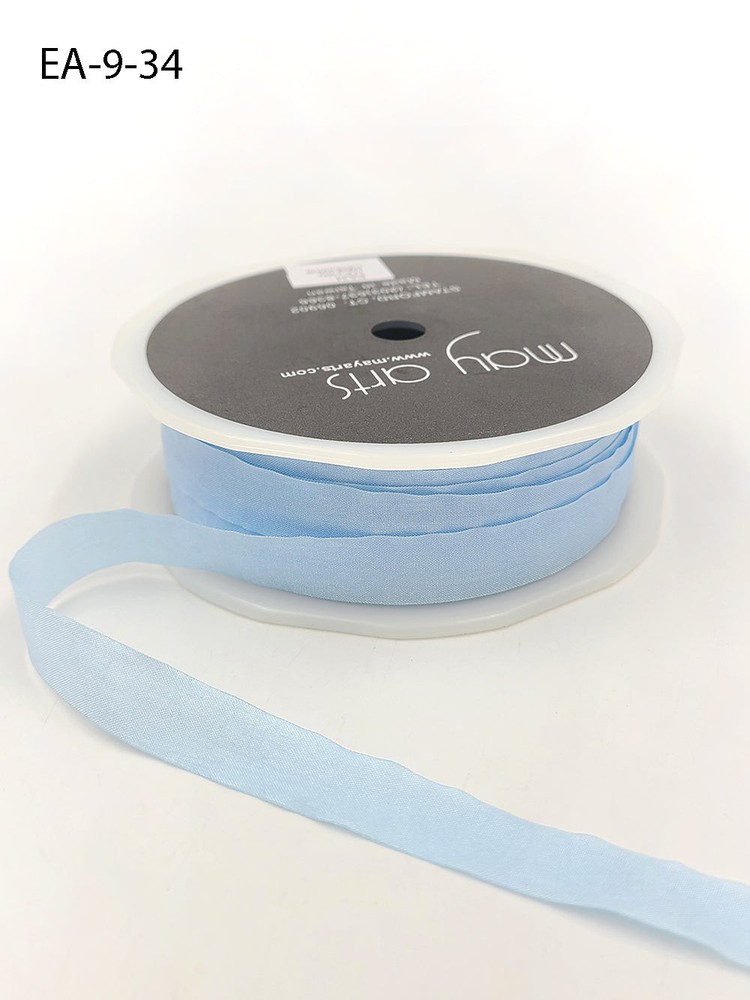 May Arts – 1/2 Inch Wrinkled Faux Silk Ribbon with Cut Edge, Light Blue, EA34