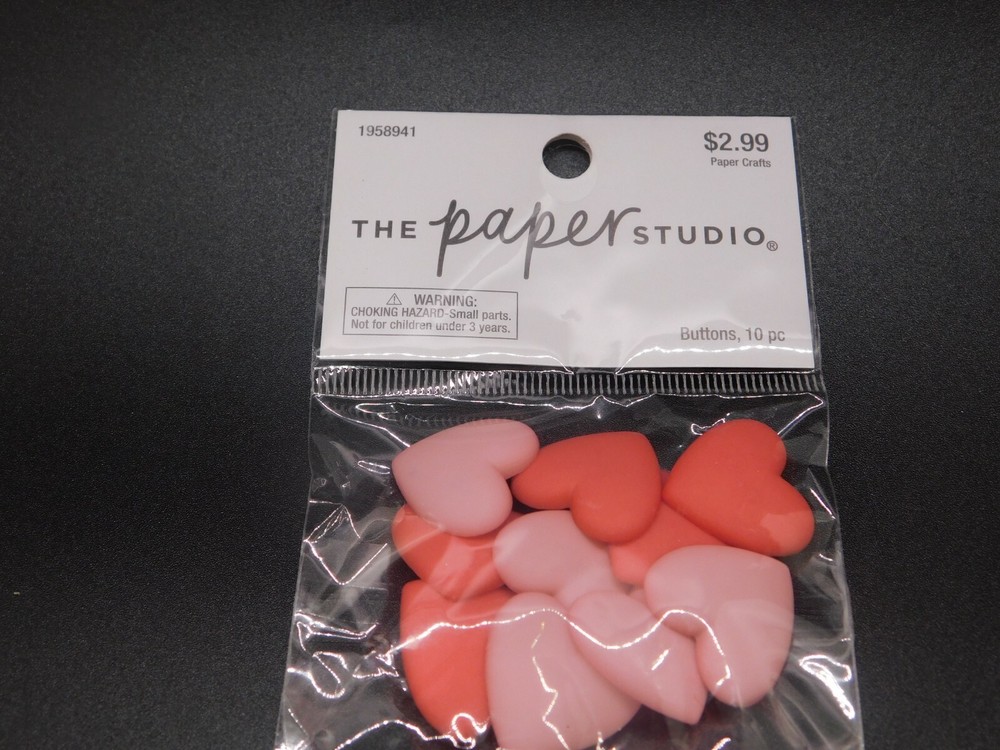 The paper Studio Light & Dark Pink Heart Shank Buttons 10pc