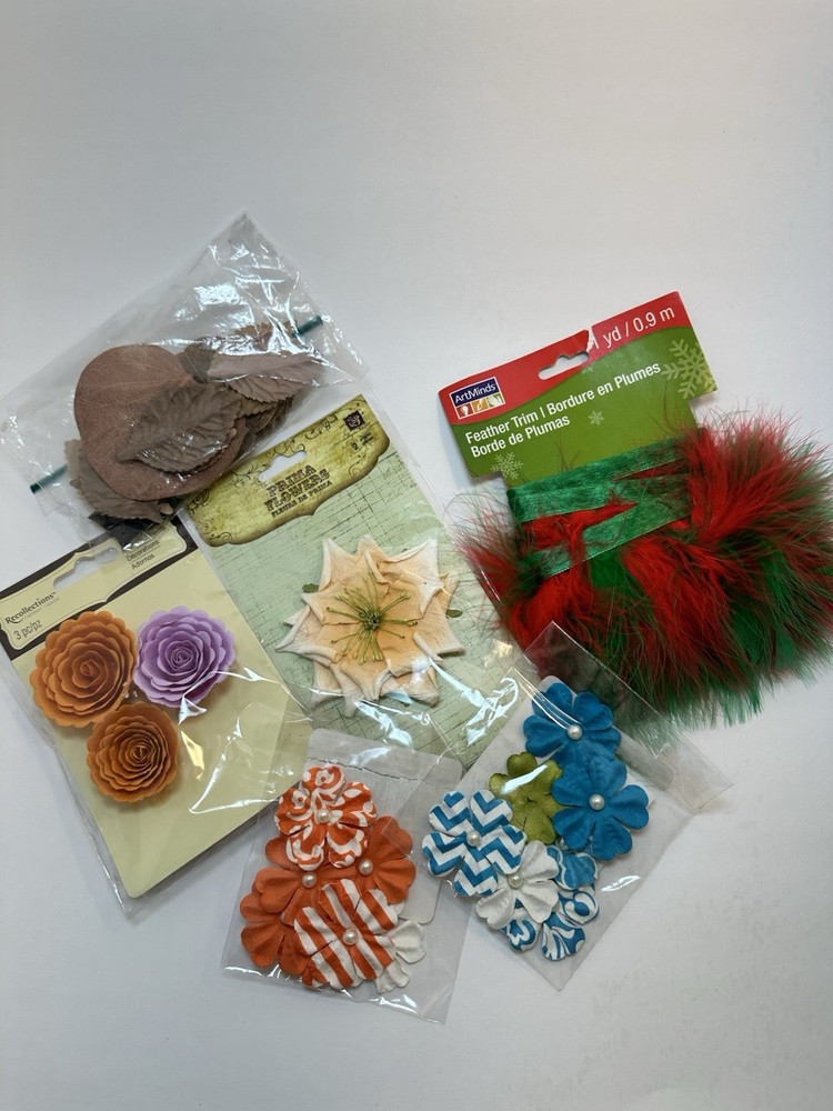 Recollections ArtMinds Embellishments Flowers Leaves Feathers Floral Holiday Lot