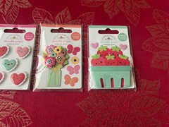 #D81 – LOT OF 3 LOVE FLOWERS IN A VASE & STRAWBERRIES DOODLE-POPS 3D STICKERS