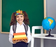 Star Student Crowns for Kids Classroom – 24pcs Star of The Week Paper Crowns …
