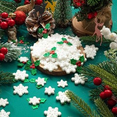 160PCS Mini/Small/Miniature Christmas 160pcs, Traditional Holiday Colors