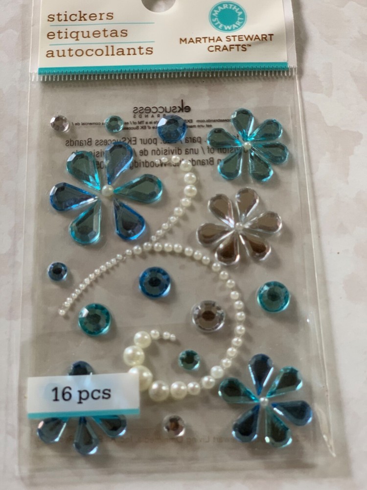 MARTHA STEWART CRAFTS ADHESIVES LIGHT BLUE & CHRYSTAL FLOWERS & PEARLS 16PCS