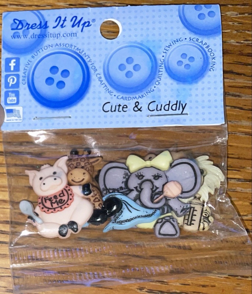 Dress it up Memory Mates- Cute & Cuddly- Animal Buttons Scrapbook Embellishments